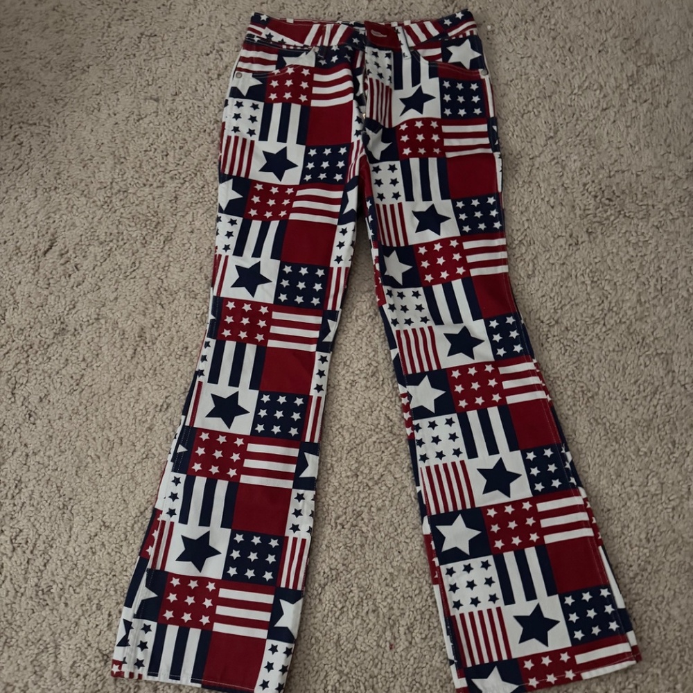 Wranger Westward 626 High Rise Boot Cut Stars and Strips 29/32 NWT - Picture 3 of 6